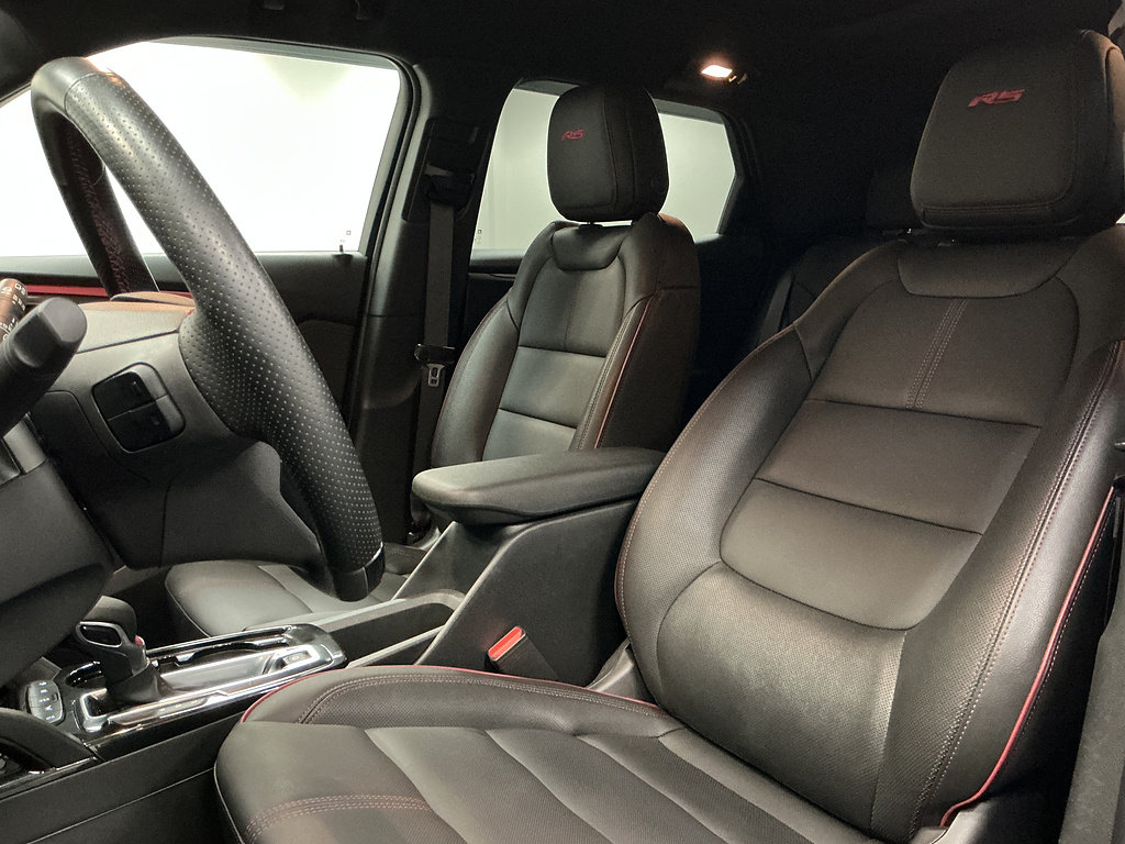 Used 2025 Chevrolet TrailBlazer RS w/ Convenience Package FWD image 9