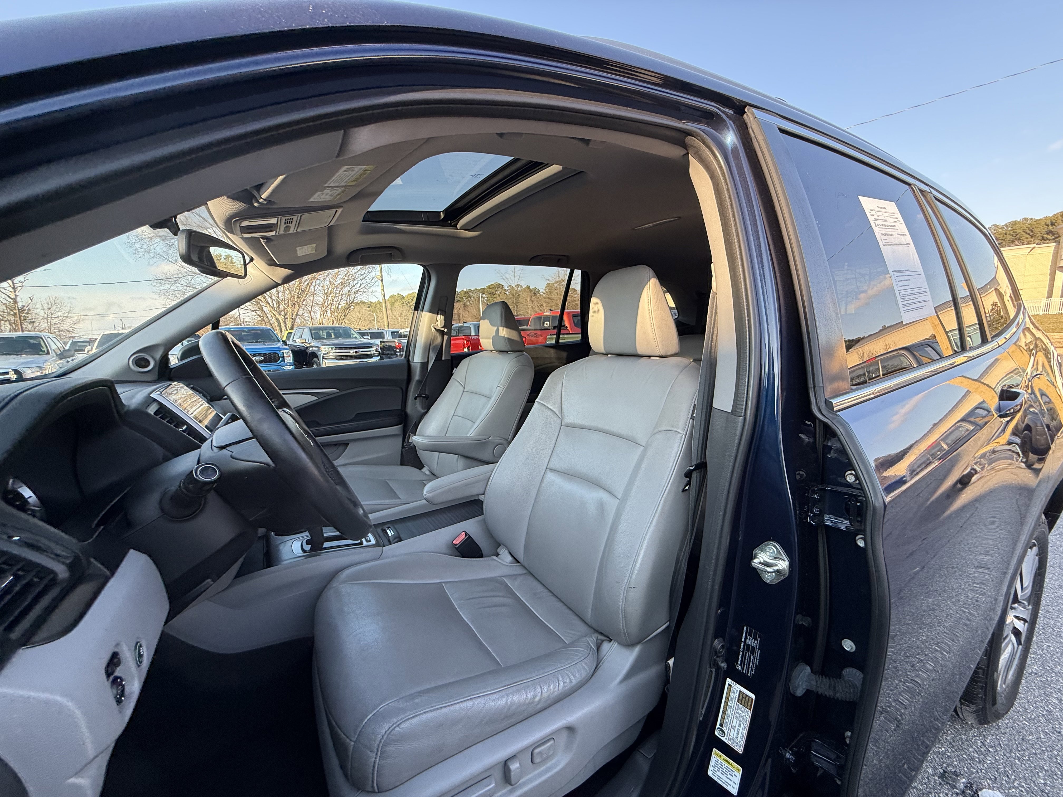 Used 2016 Honda Pilot EX-L image 10