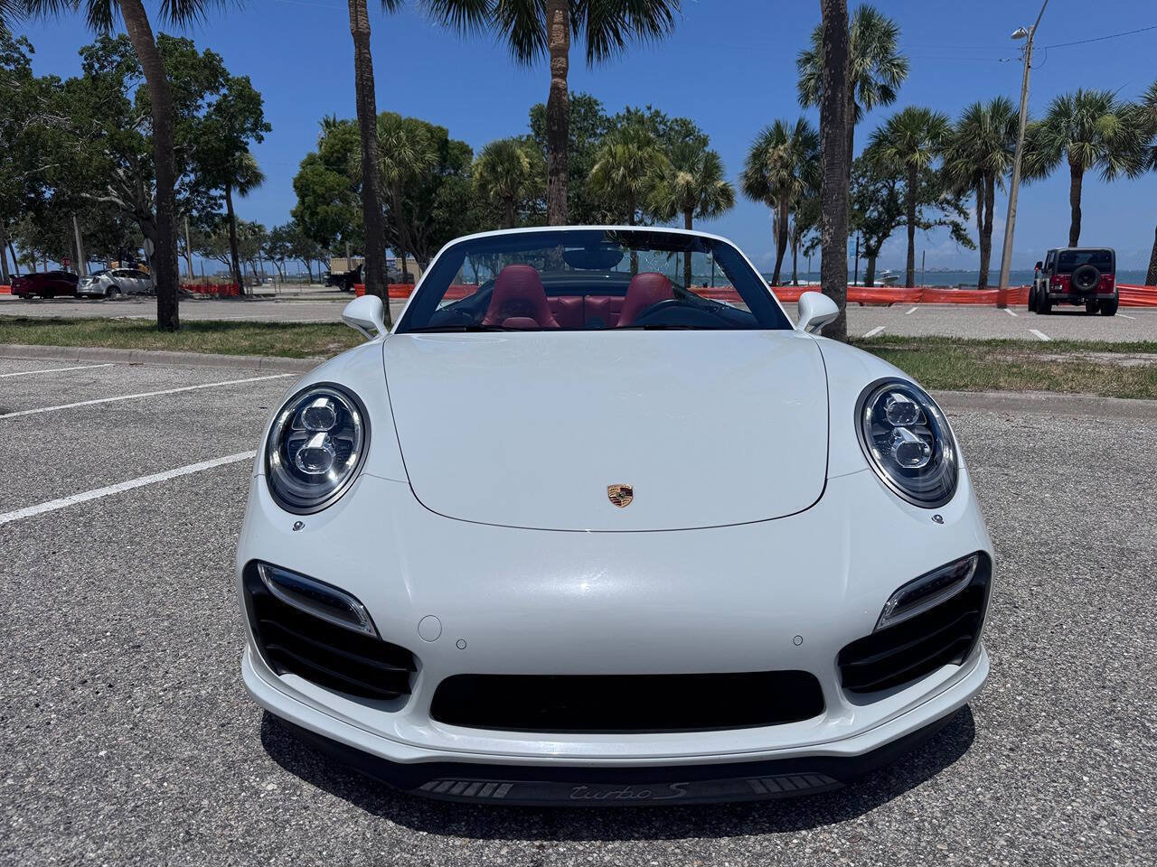 Used 2015 Porsche 911 Turbo S AWD/4WD image 28