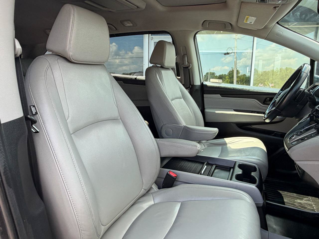 Used 2020 Honda Odyssey Touring image 35