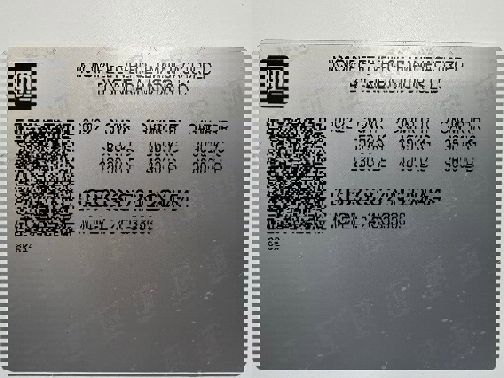 Used 2022 Chevrolet Express 3500 w/ Power Convenience Package image 11