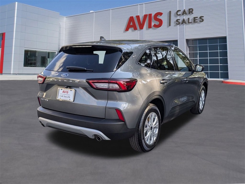 Used 2025 Ford Escape Active image 6