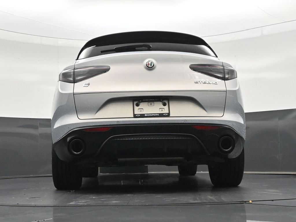 Used 2025 Alfa Romeo Stelvio Sprint w/ Veloce Package AWD/4WD image 26