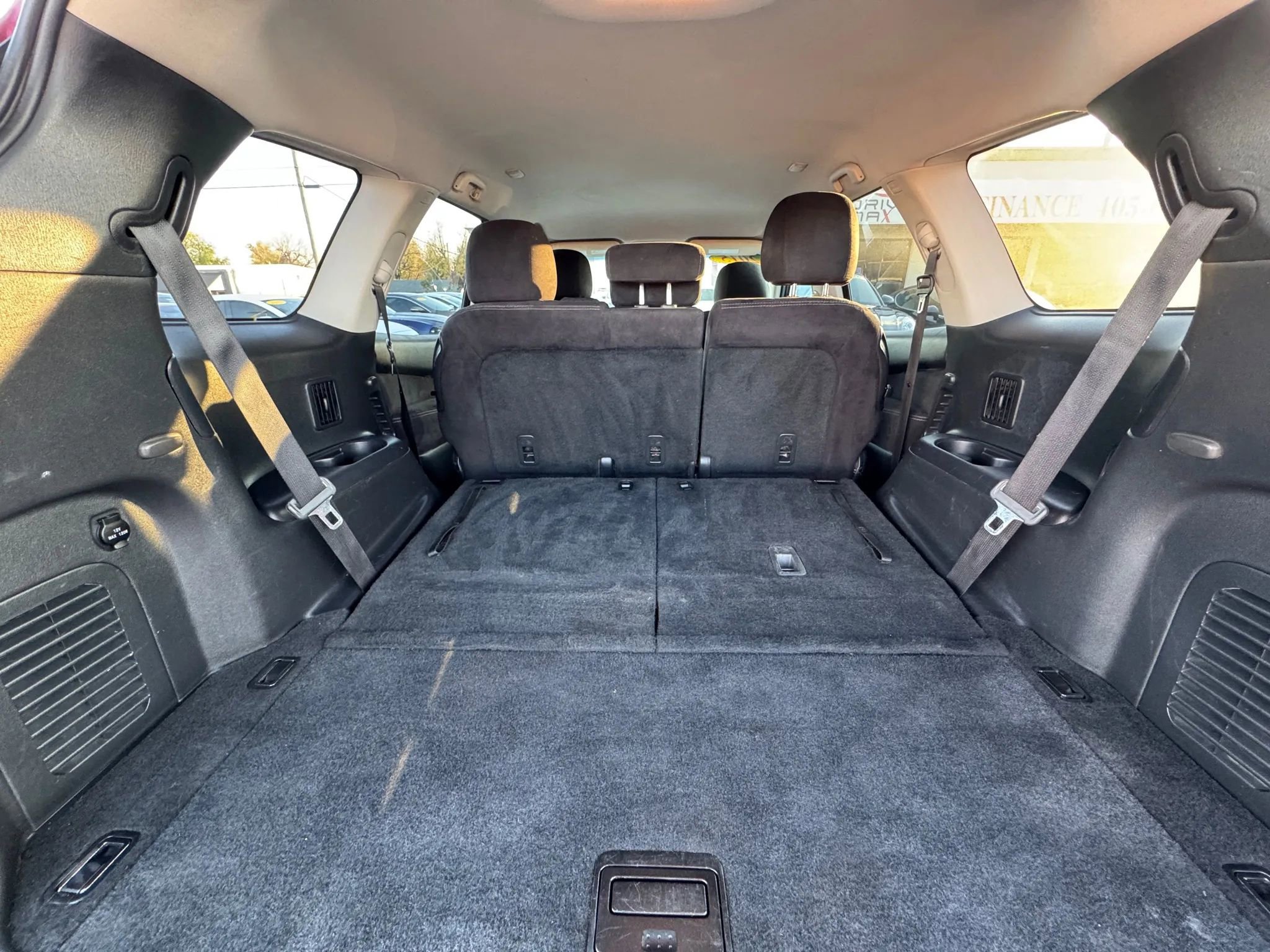 Used 2015 Nissan Pathfinder SV image 10