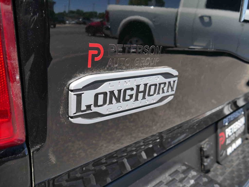 Used 2025 RAM 1500 Limited AWD/4WD image 12