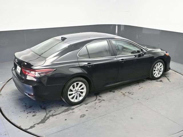 Used 2023 Toyota Camry LE FWD image 23
