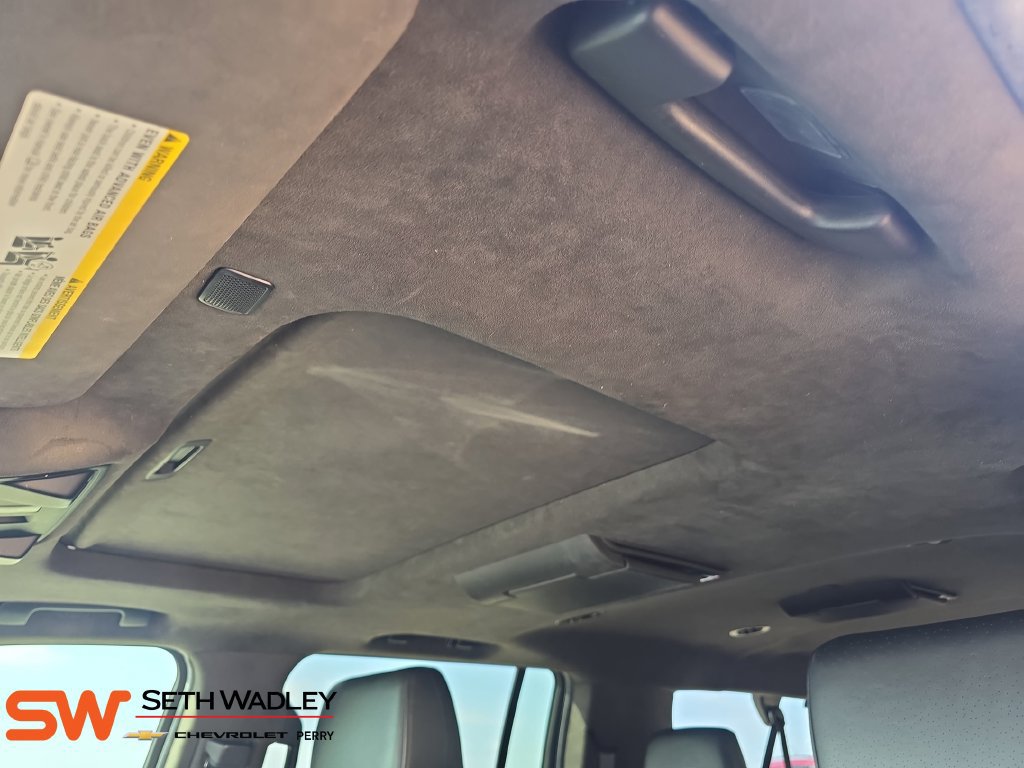 Used 2018 Cadillac Escalade ESV Platinum AWD/4WD image 31