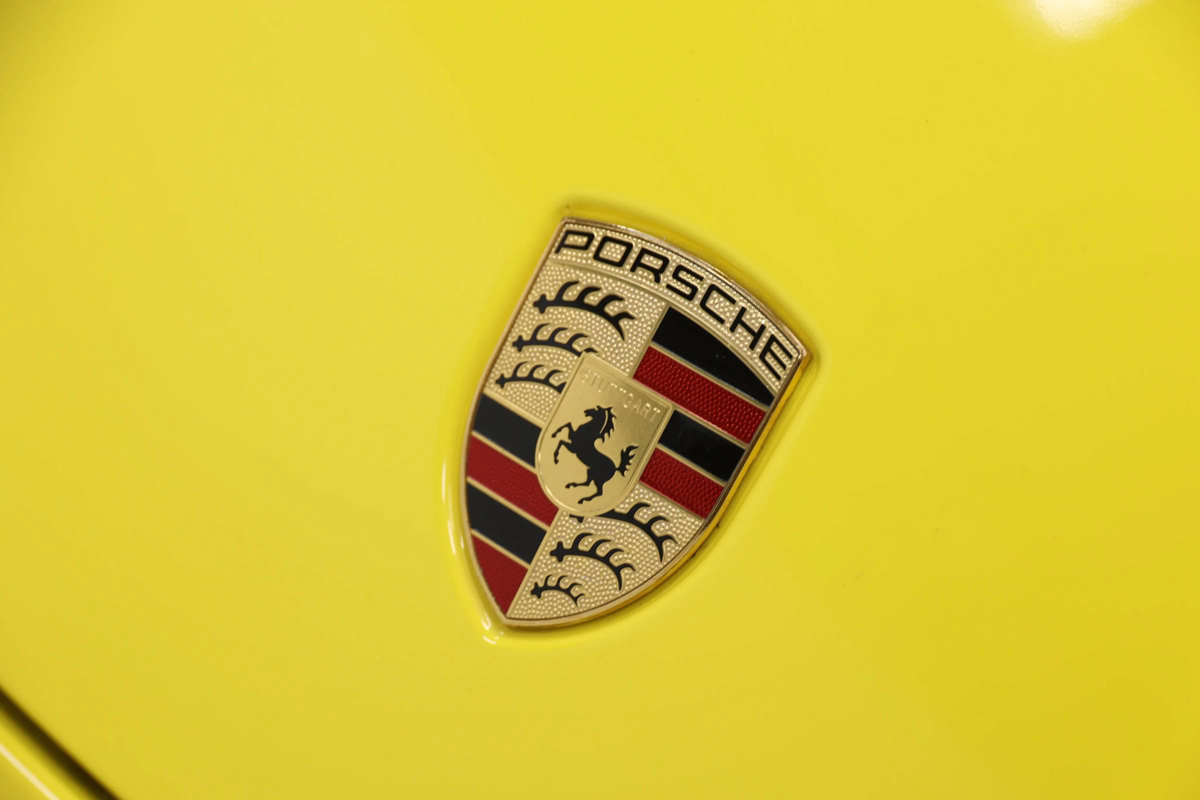 Used 2019 Porsche 718 Boxster GTS RWD image 95