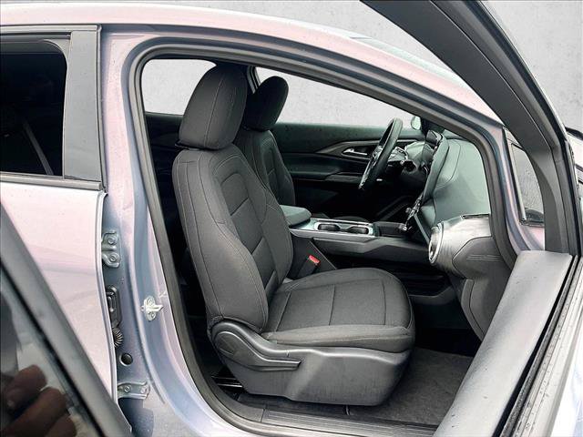 Used 2025 Chevrolet Equinox EV LT FWD image 9
