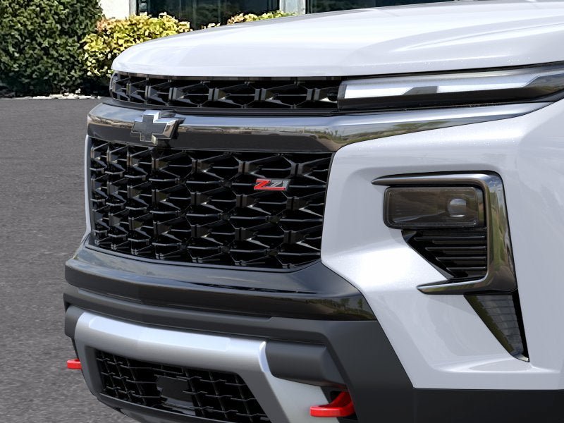 New 2027 Chevrolet Traverse Z71 w/ LPO, Floor Liner Package AWD/4WD image 13