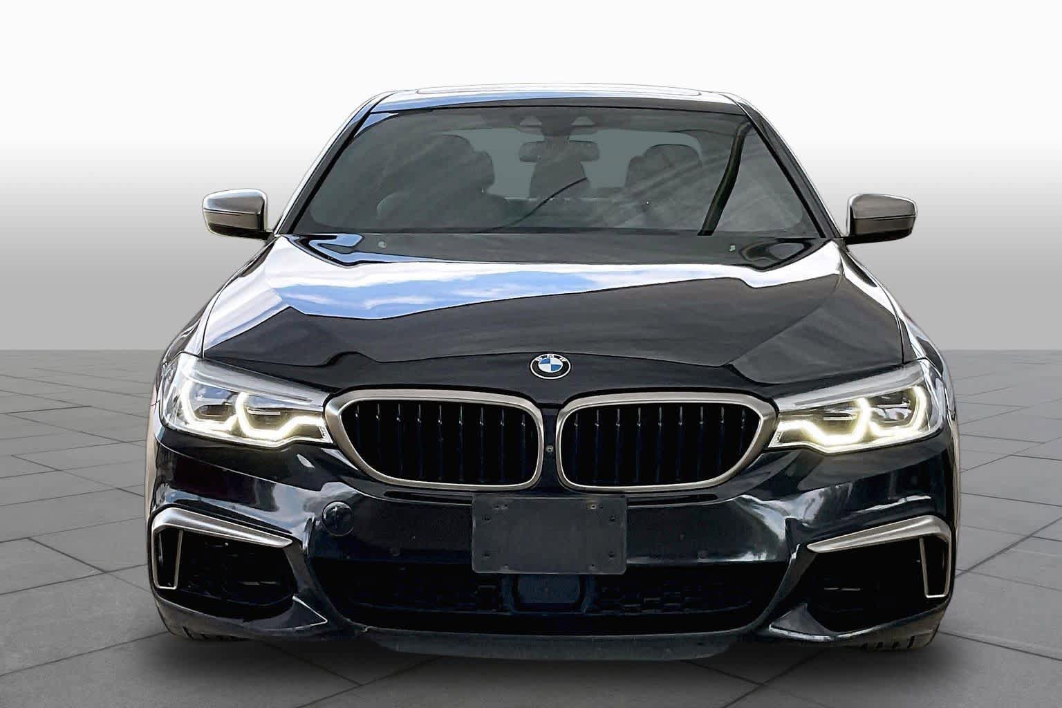Used 2018 BMW M550i xDrive image 4
