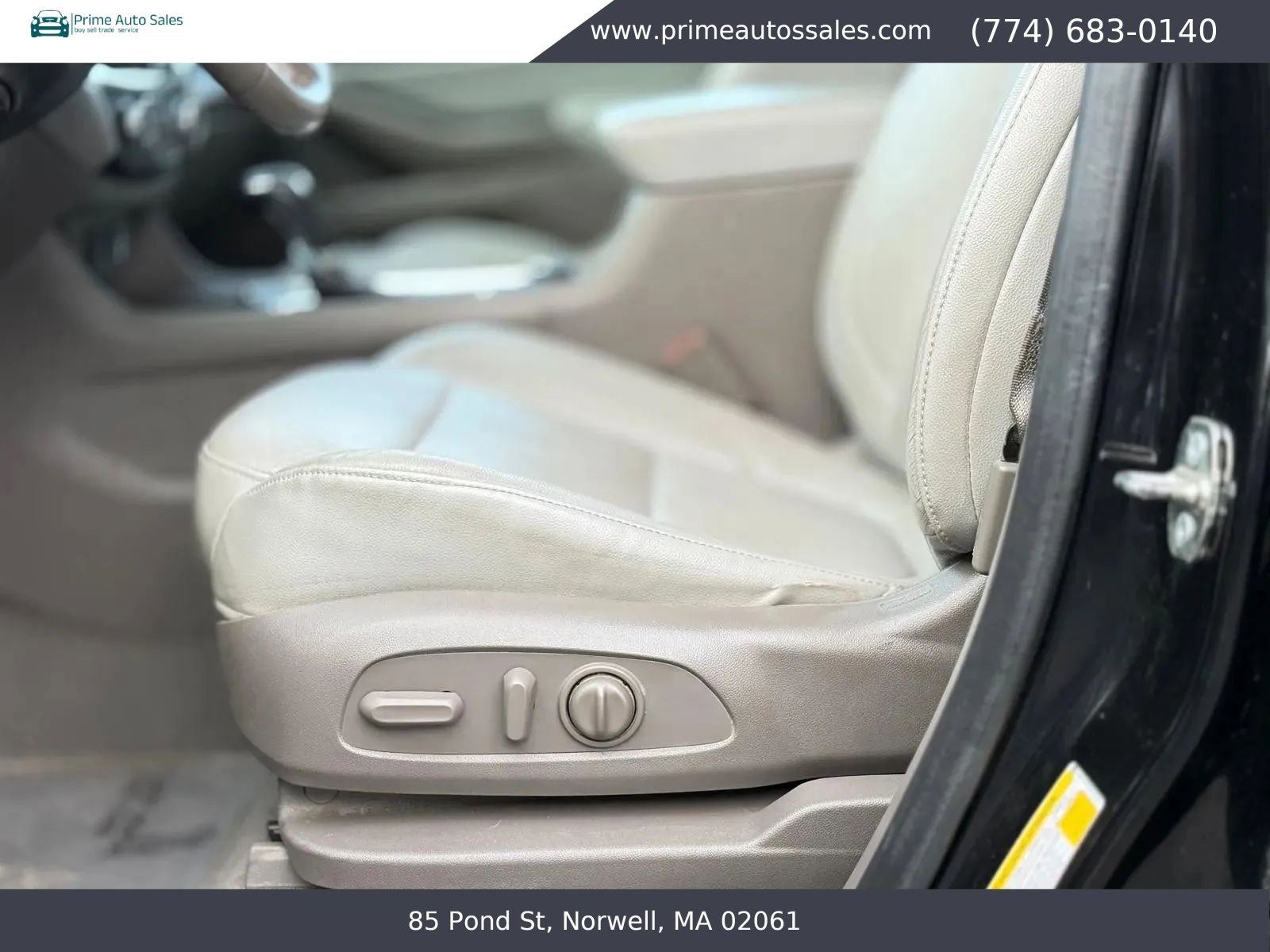Used 2018 Chevrolet Traverse Premier AWD/4WD image 8