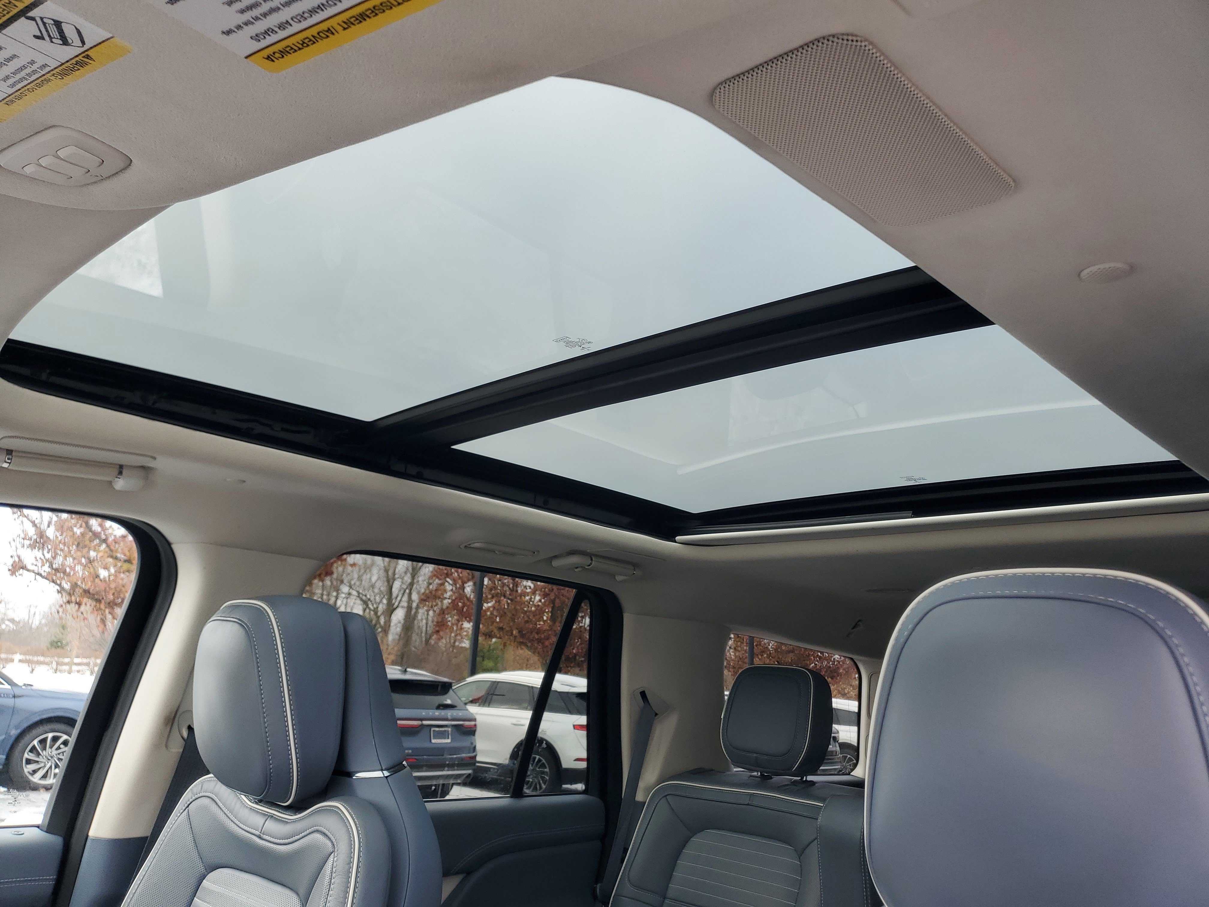 Certified 2022 Lincoln Navigator Black Label image 11