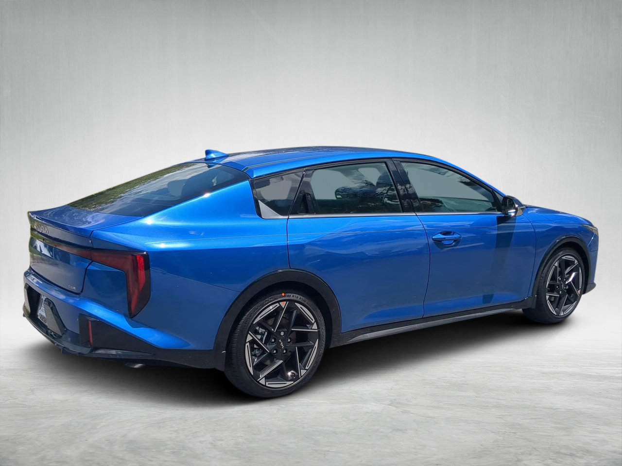 New 2025 Kia K4 GT-Line image 3