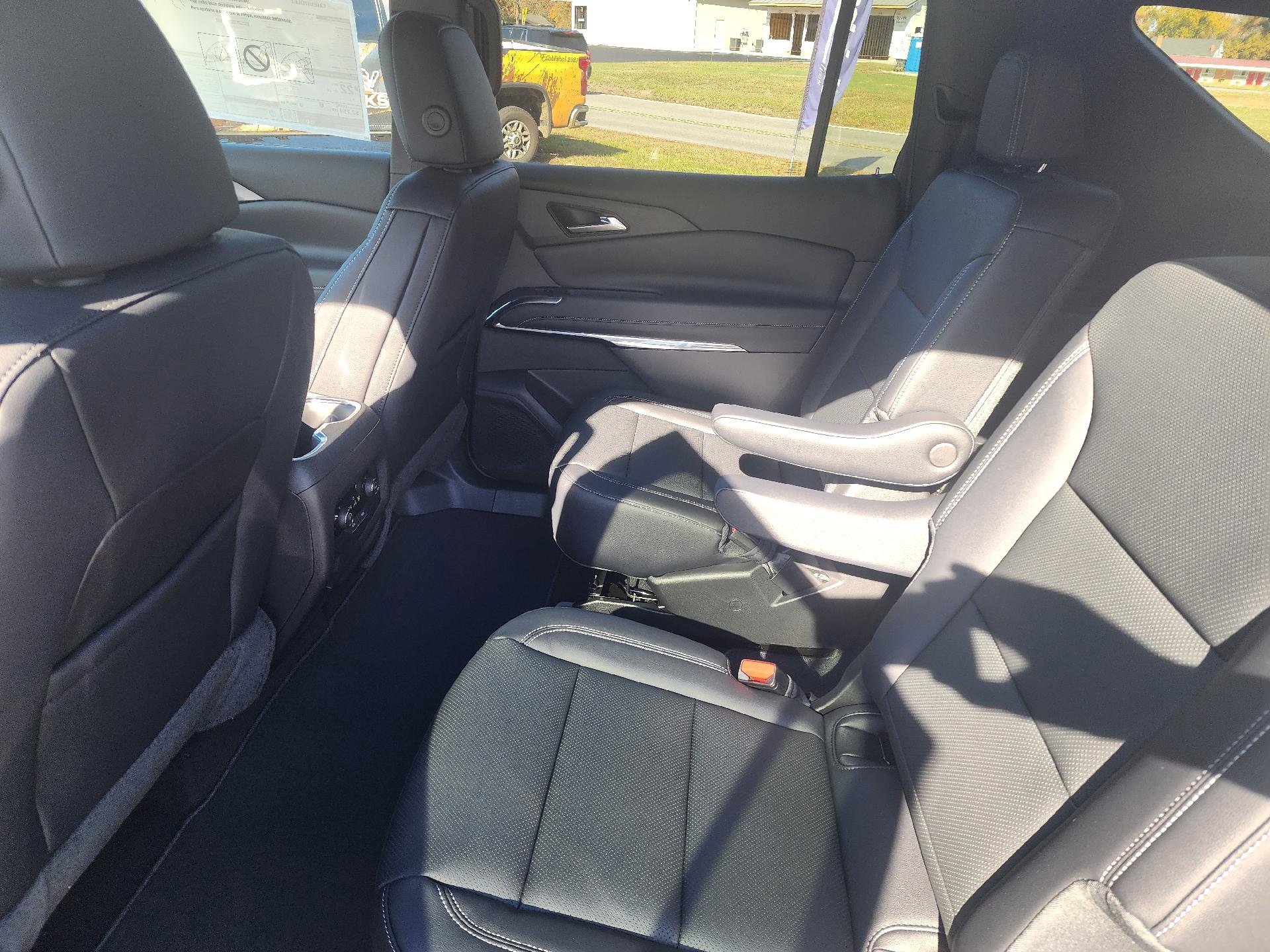 New 2026 Chevrolet Traverse LT w/ Driver Confidence Package image 6