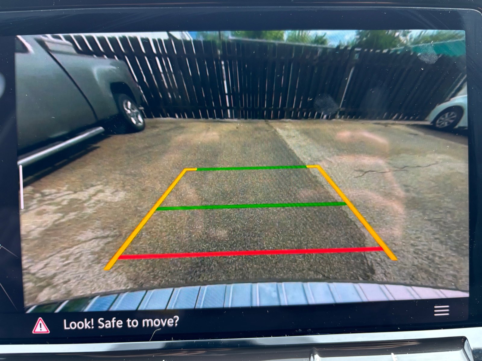 Used 2024 Volkswagen Atlas SE image 15