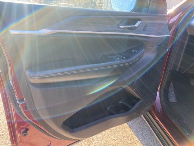 Used 2023 Jeep Grand Cherokee Limited image 17