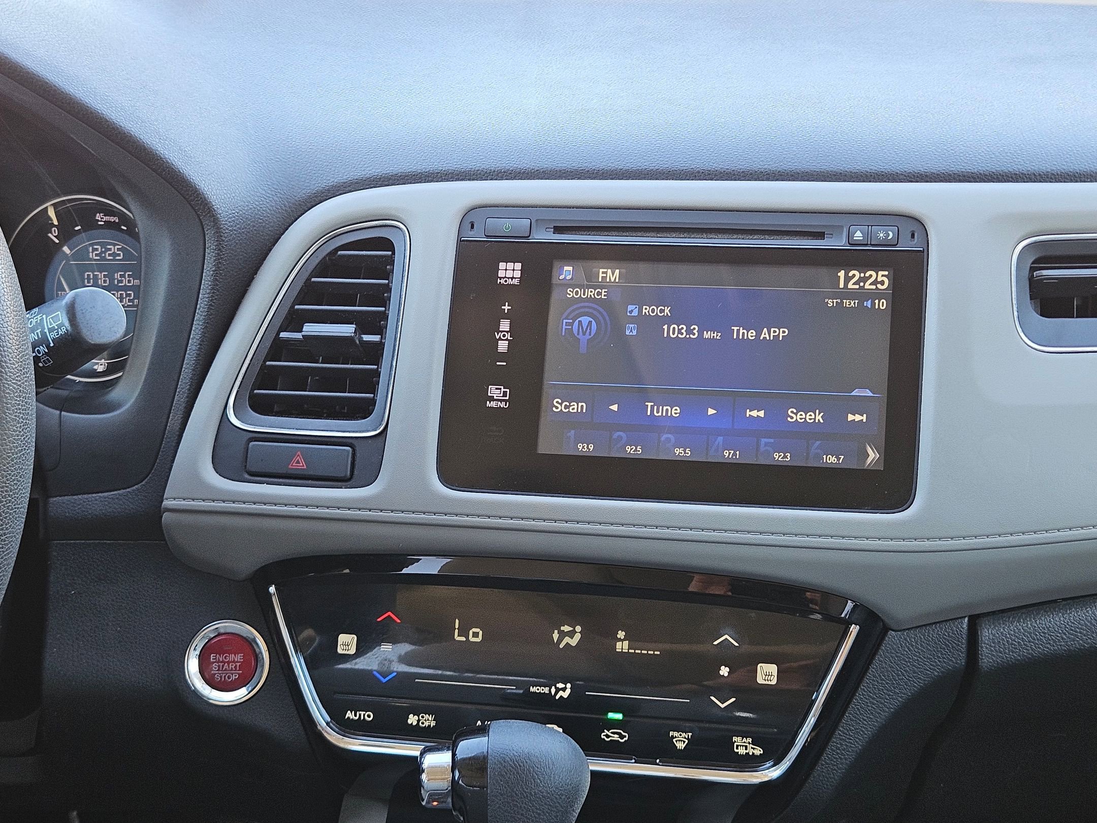 Used 2016 Honda HR-V EX image 18