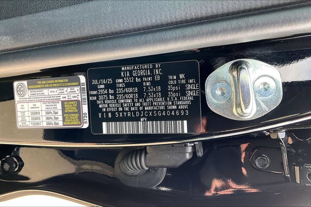 Used 2025 Kia Sorento S AWD/4WD image 36