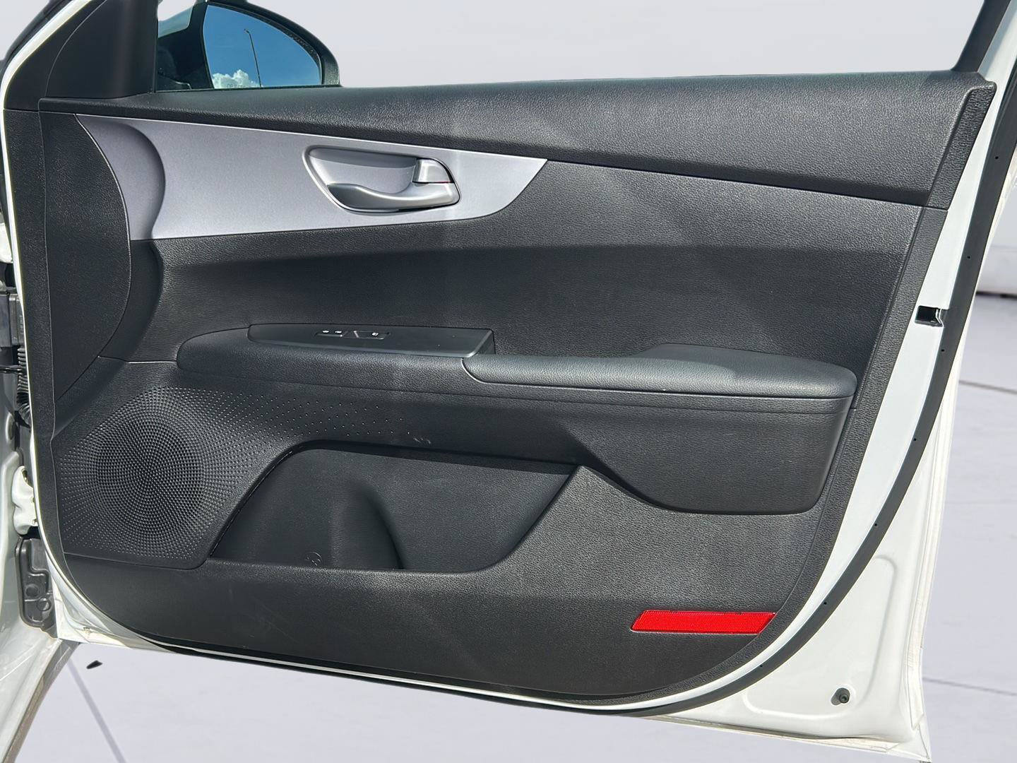 Used 2024 Kia Forte LXS FWD image 24