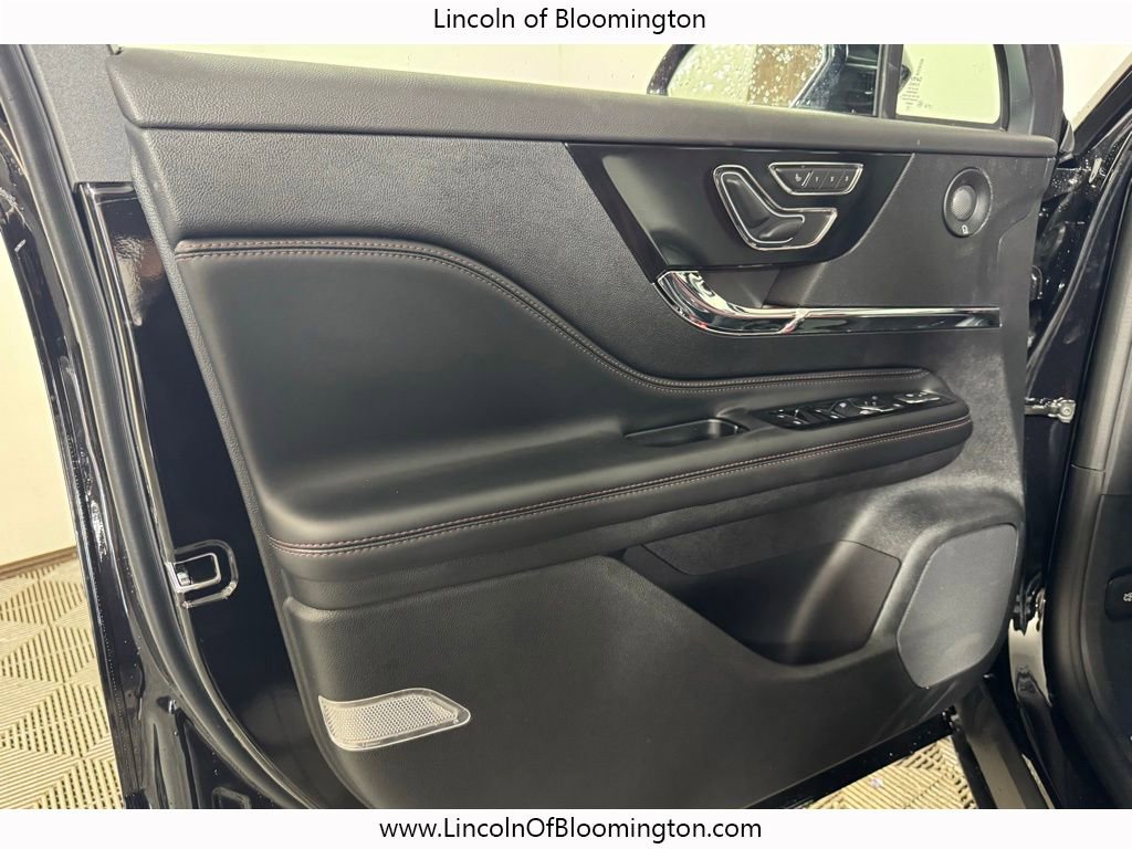 New 2026 Lincoln Corsair Reserve image 56