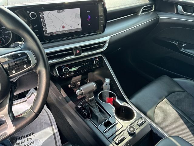 Used 2024 Kia K5 GT-Line w/ GT-Line Premium Package image 11