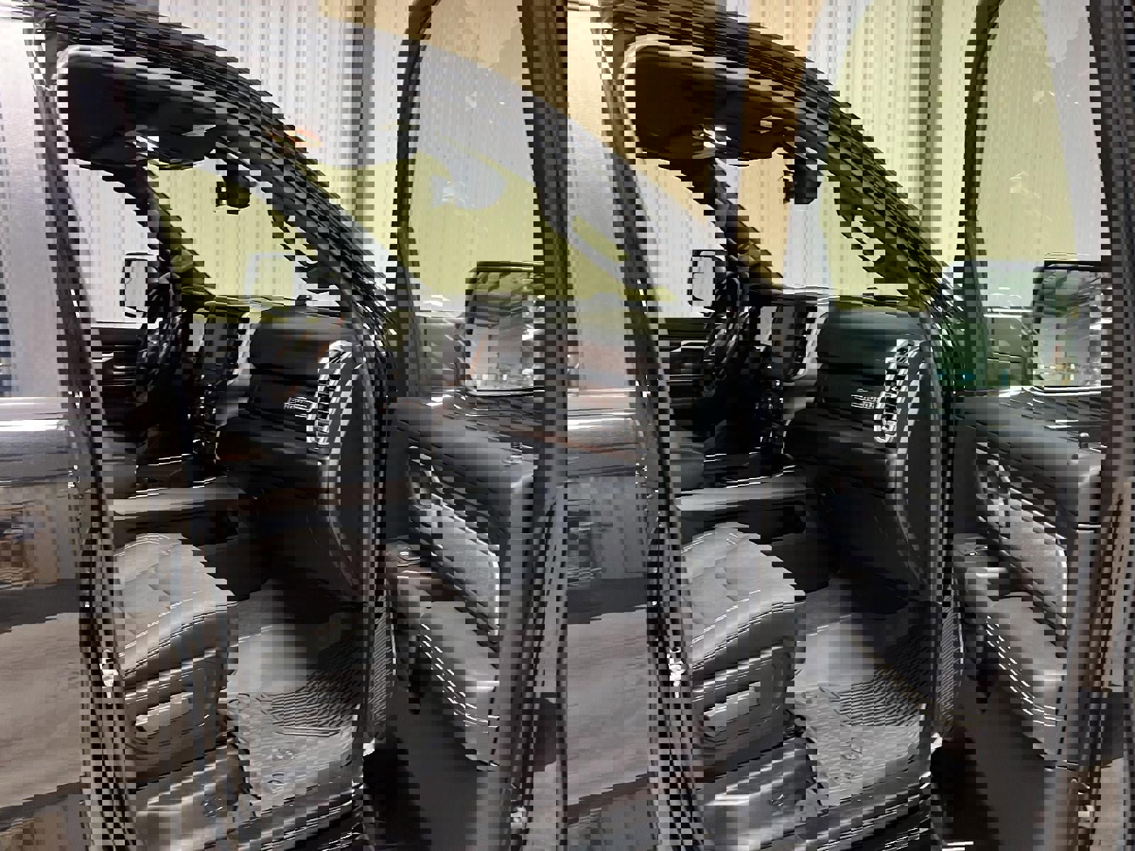 Used 2022 RAM 1500 Big Horn image 13