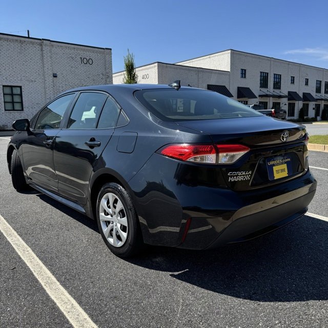 Used 2020 Toyota Corolla LE image 4