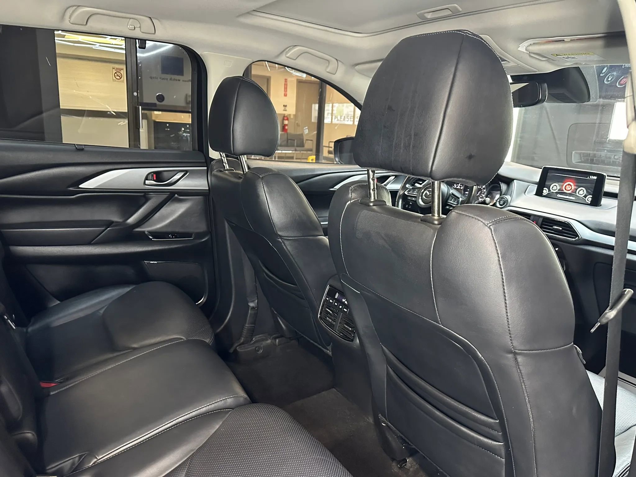 Used 2018 MAZDA CX-9 Touring w/ Touring Premium Package AWD/4WD image 29