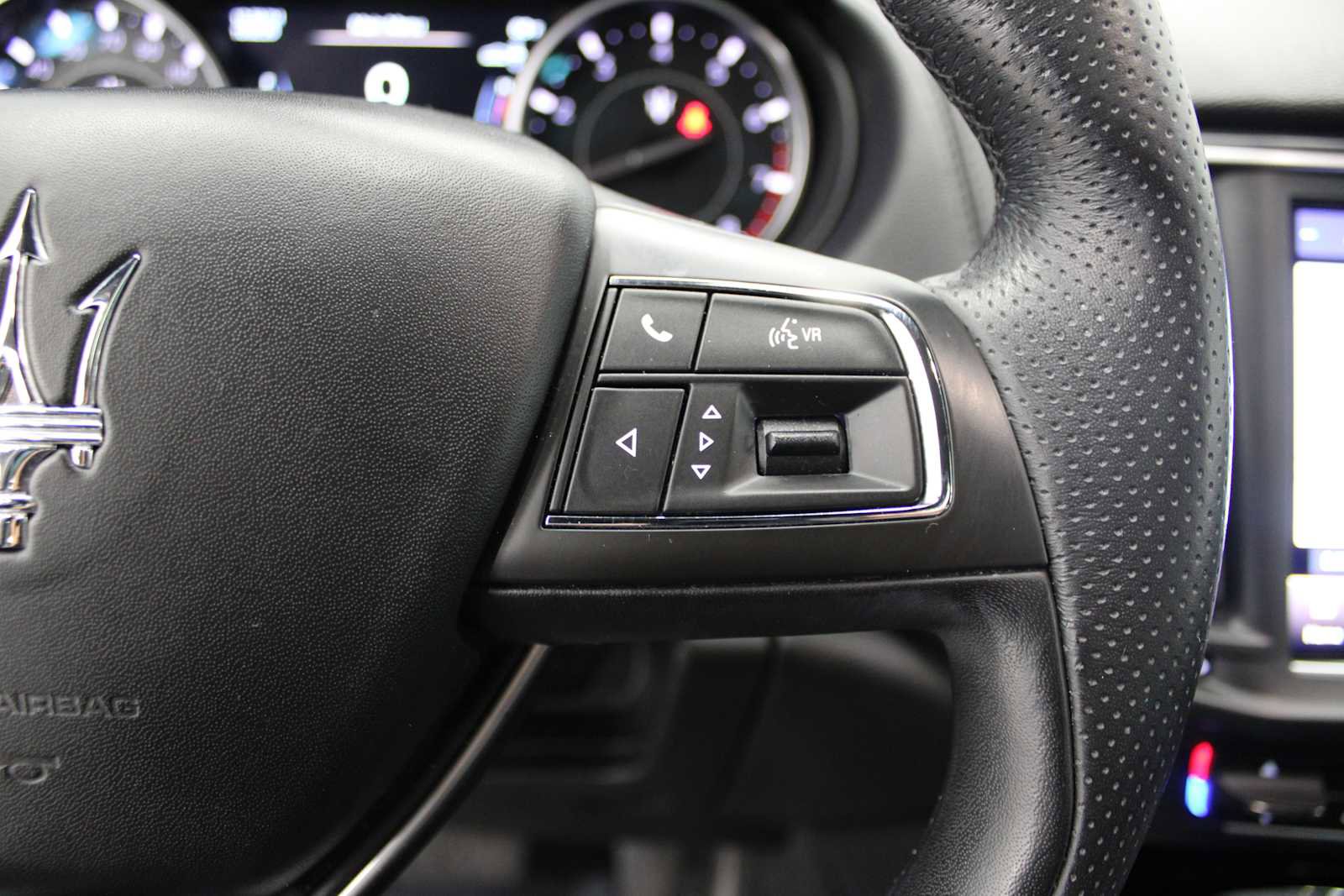 Used 2021 Maserati Levante image 22