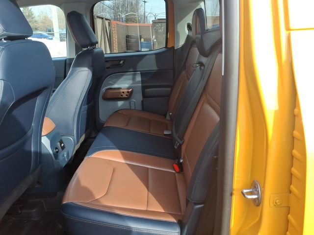 Used 2023 Ford Maverick Lariat w/ Lariat Luxury Package image 9