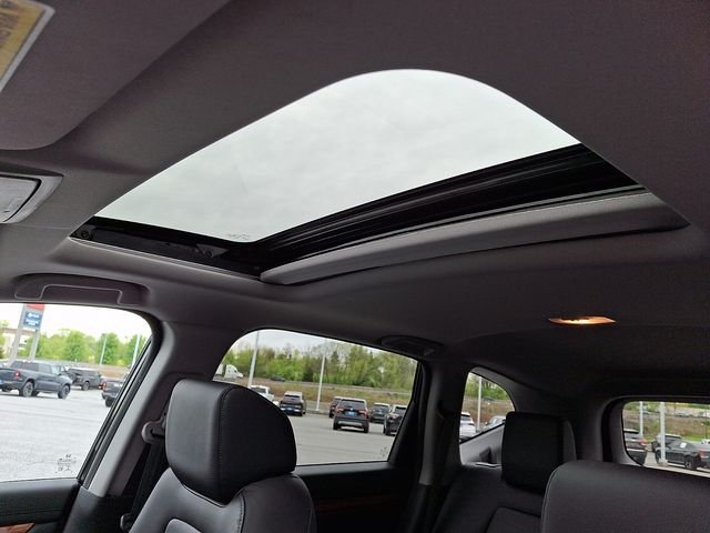 Used 2022 Honda CR-V Touring image 14