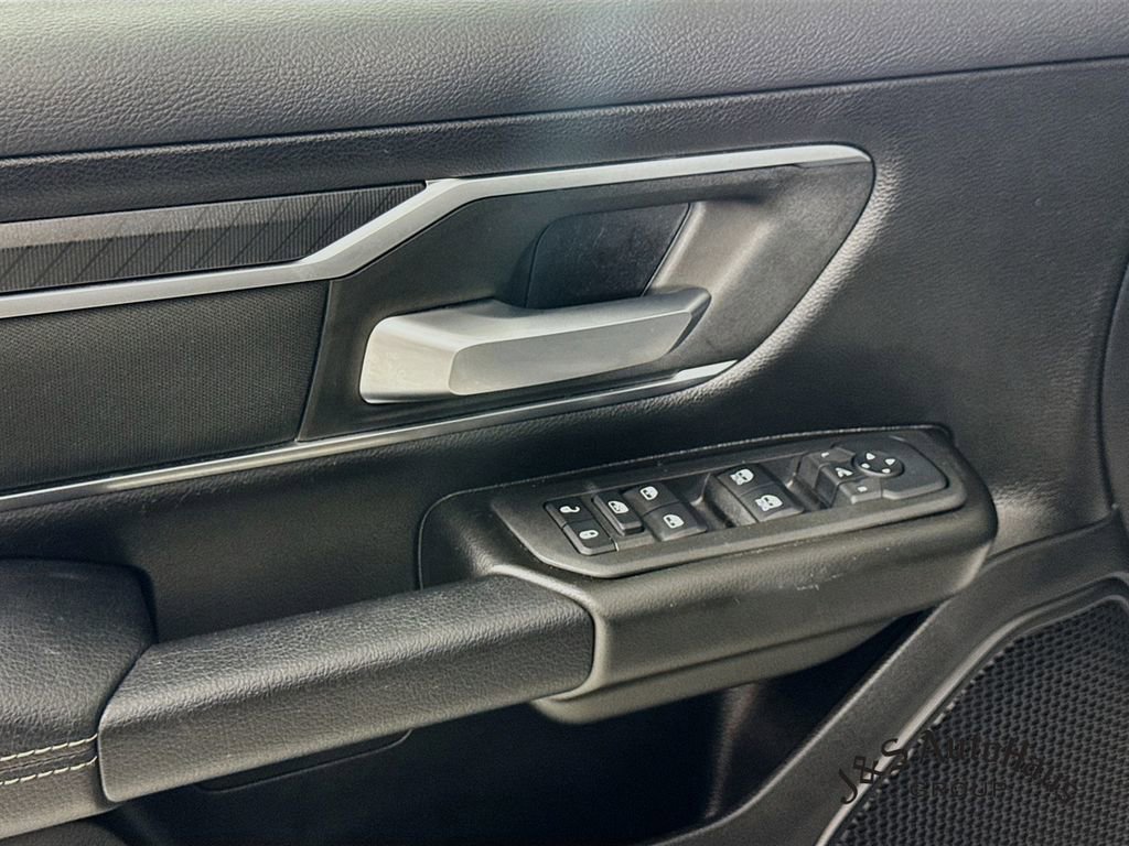 Used 2025 RAM 1500 Big Horn image 22