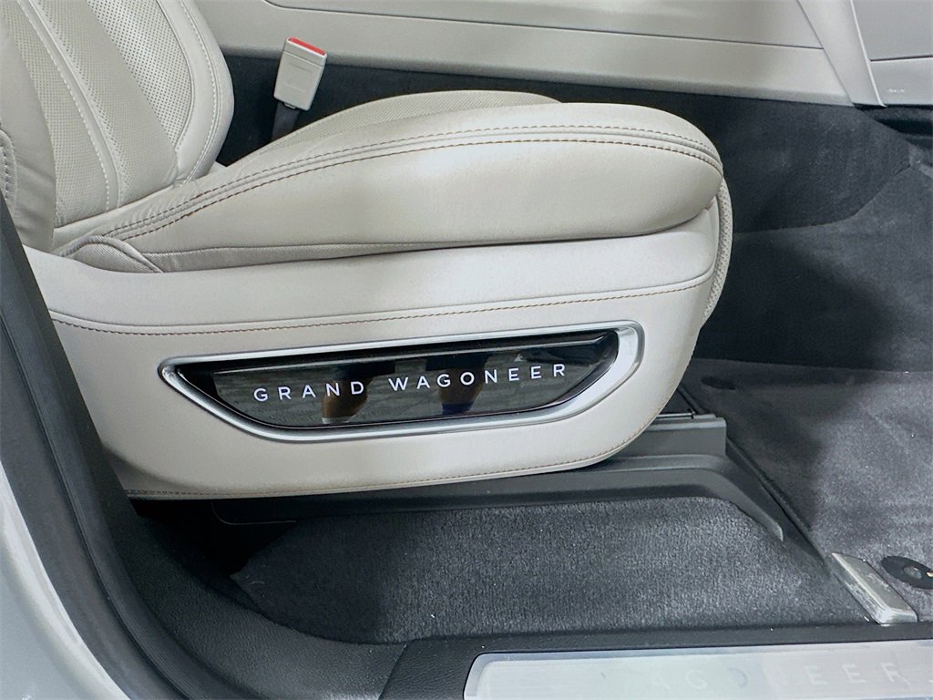 Used 2022 Jeep Grand Wagoneer Series I w/ Flexible Seating Group image 24