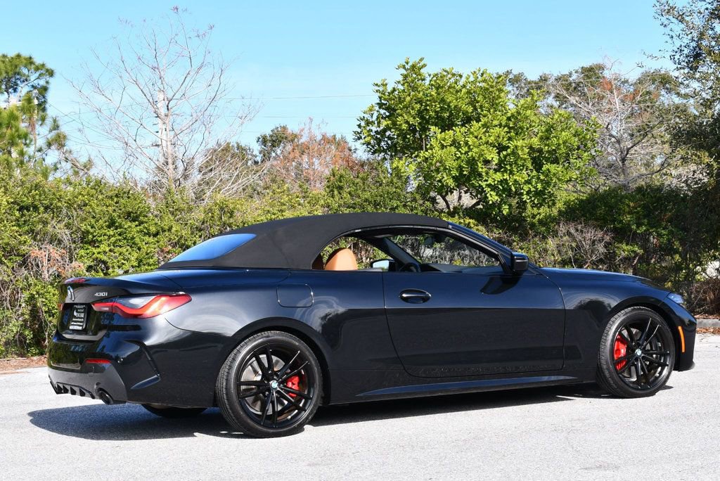 Used 2022 BMW 430i Convertible w/ M Sport Package image 42