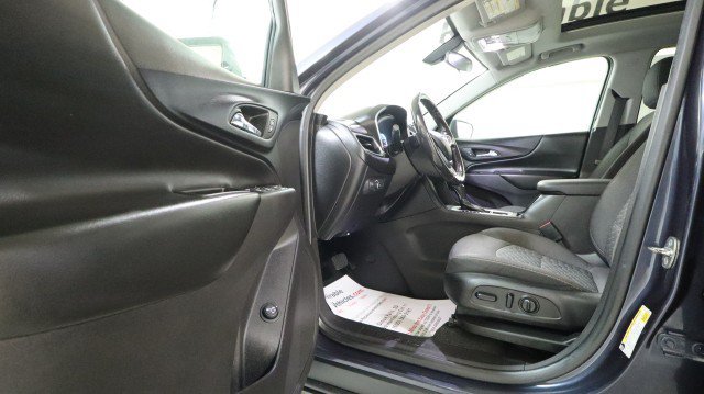 Used 2018 Chevrolet Equinox LT w/ Sun & Infotainment Package AWD/4WD image 9