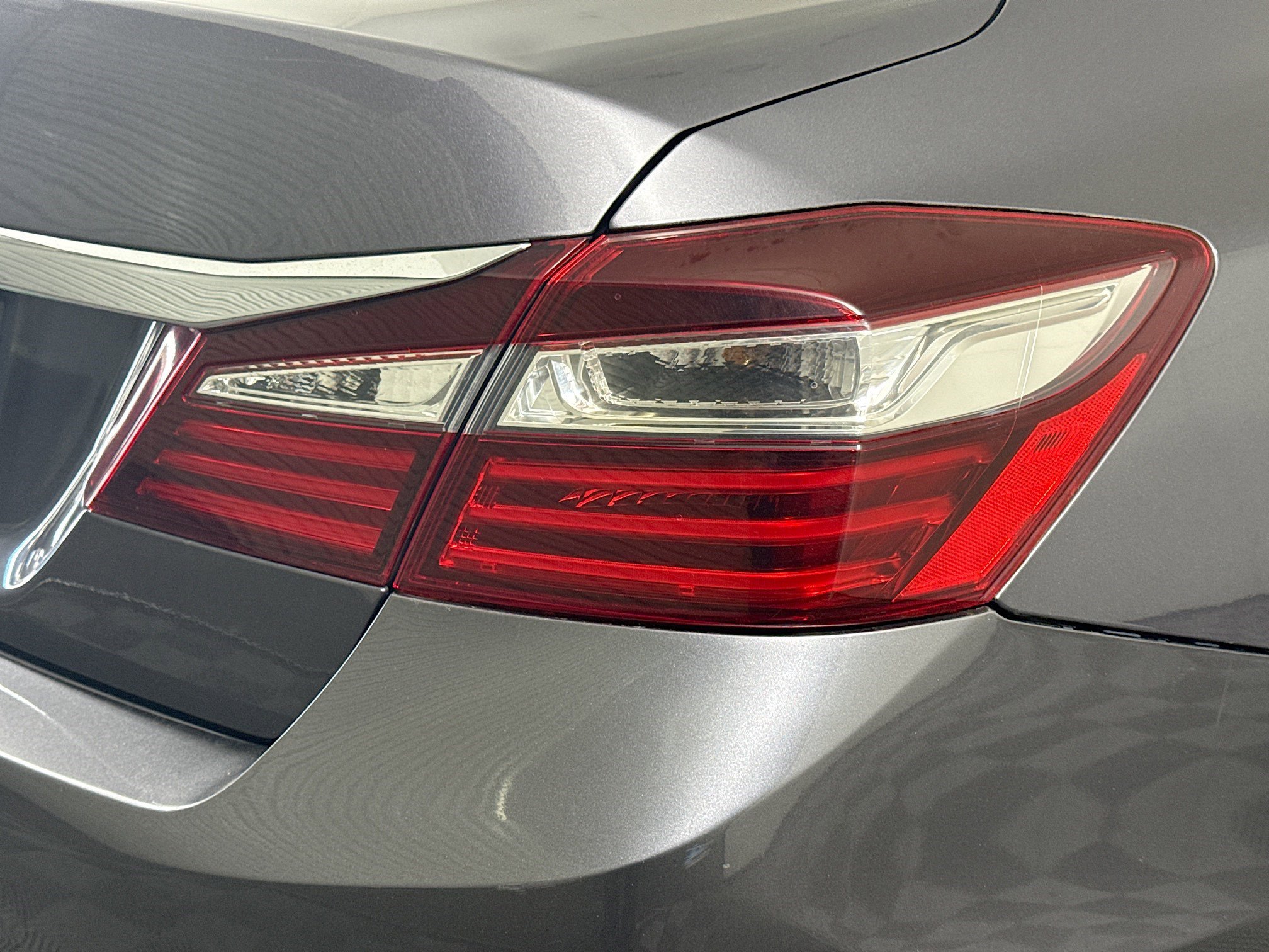 Used 2017 Honda Accord EX image 34