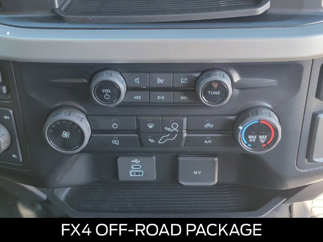Certified 2024 Ford F350 XLT AWD/4WD image 16