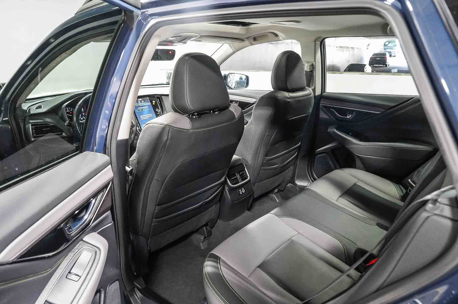Used 2024 Subaru Outback Onyx Edition AWD/4WD image 19