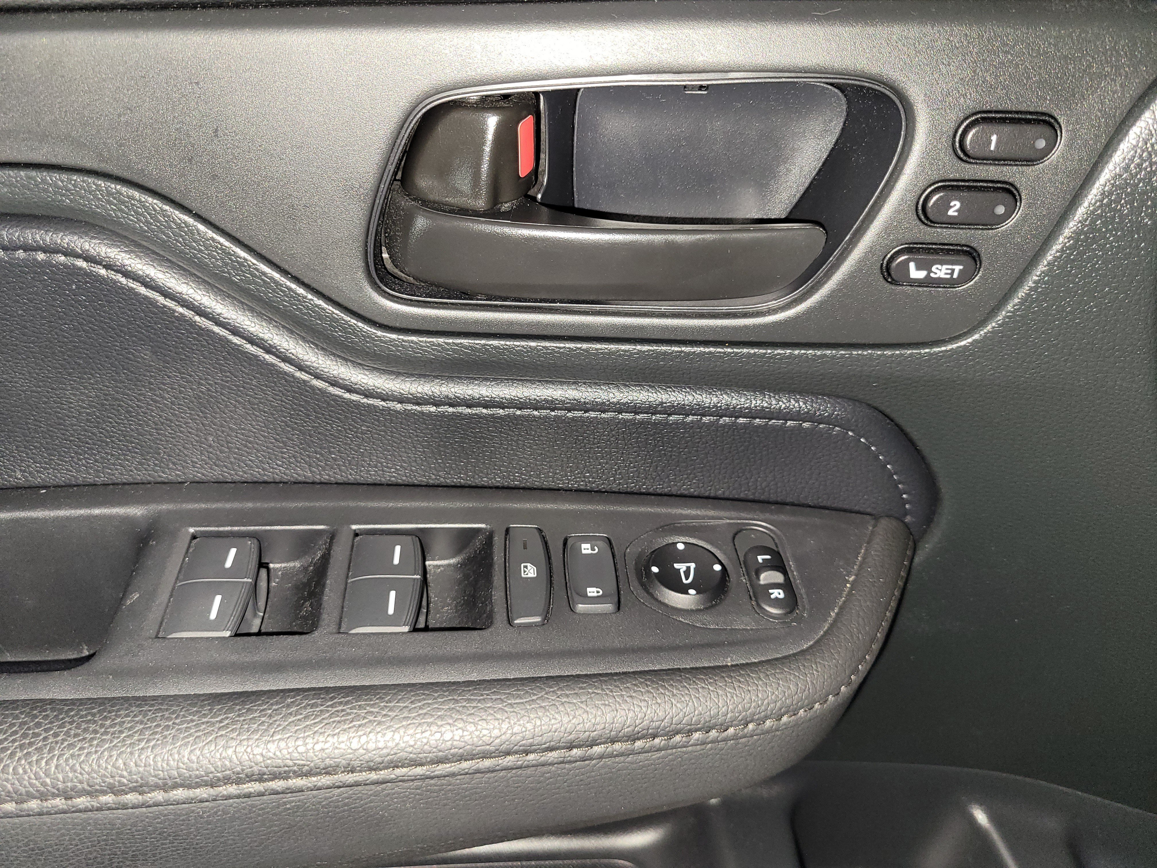 Used 2023 Honda Odyssey Sport image 21