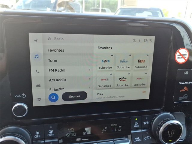 Used 2023 Toyota Highlander LE image 7