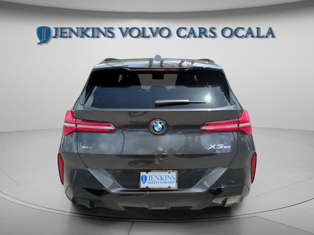 Used 2025 BMW X3 xDrive30i w/ Premium Package AWD/4WD image 4