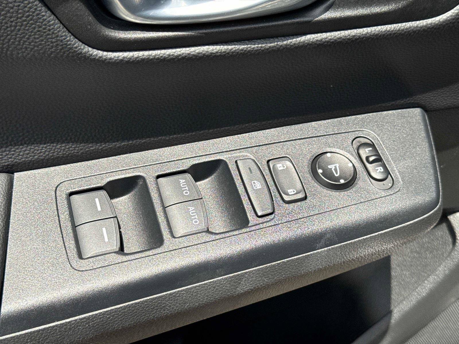 Certified 2023 Honda CR-V Sport image 18