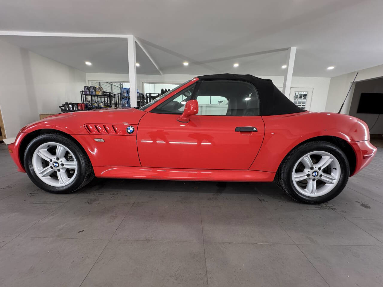 Used 2002 BMW Z3 2.5i image 3