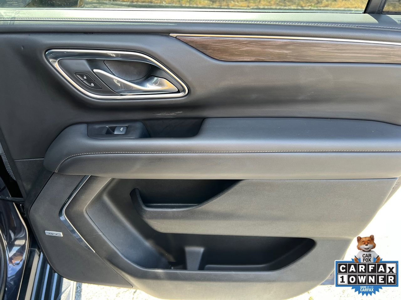 Used 2024 Chevrolet Suburban LT image 21