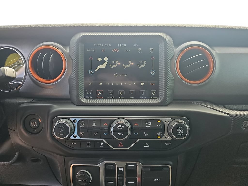 Used 2023 Jeep Gladiator Mojave w/ Cold Weather Group AWD/4WD image 24