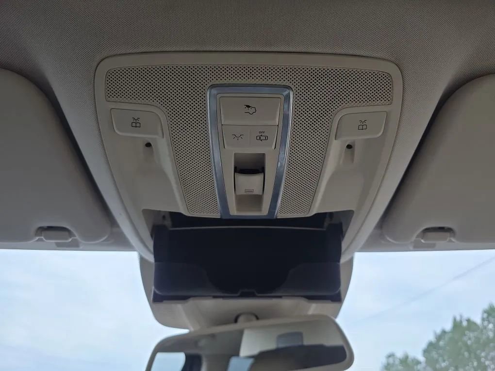 Used 2017 Mercedes-Benz GLS 450 4MATIC image 43