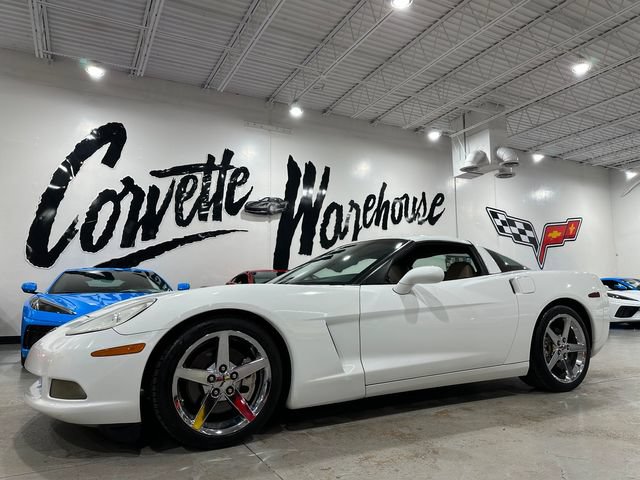 Used 2007 Chevrolet Corvette Coupe w/ Preferred Equipment Group RWD image 24