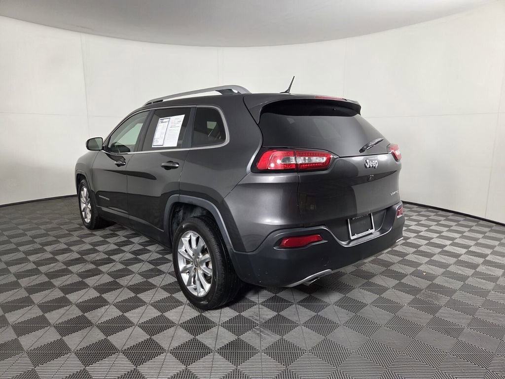 Used 2015 Jeep Cherokee Limited image 7