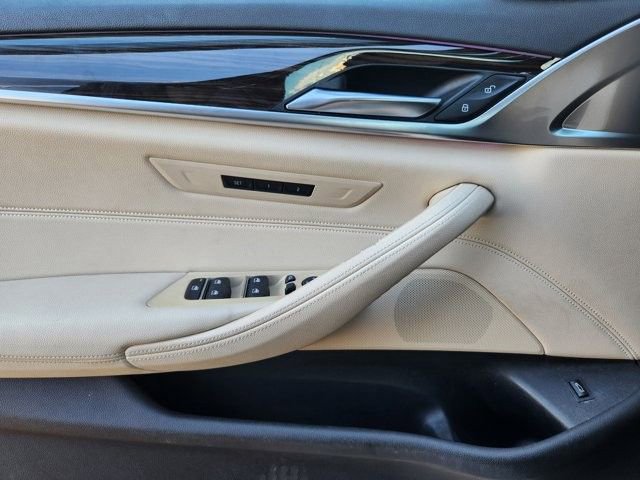 Used 2018 BMW 530i image 21